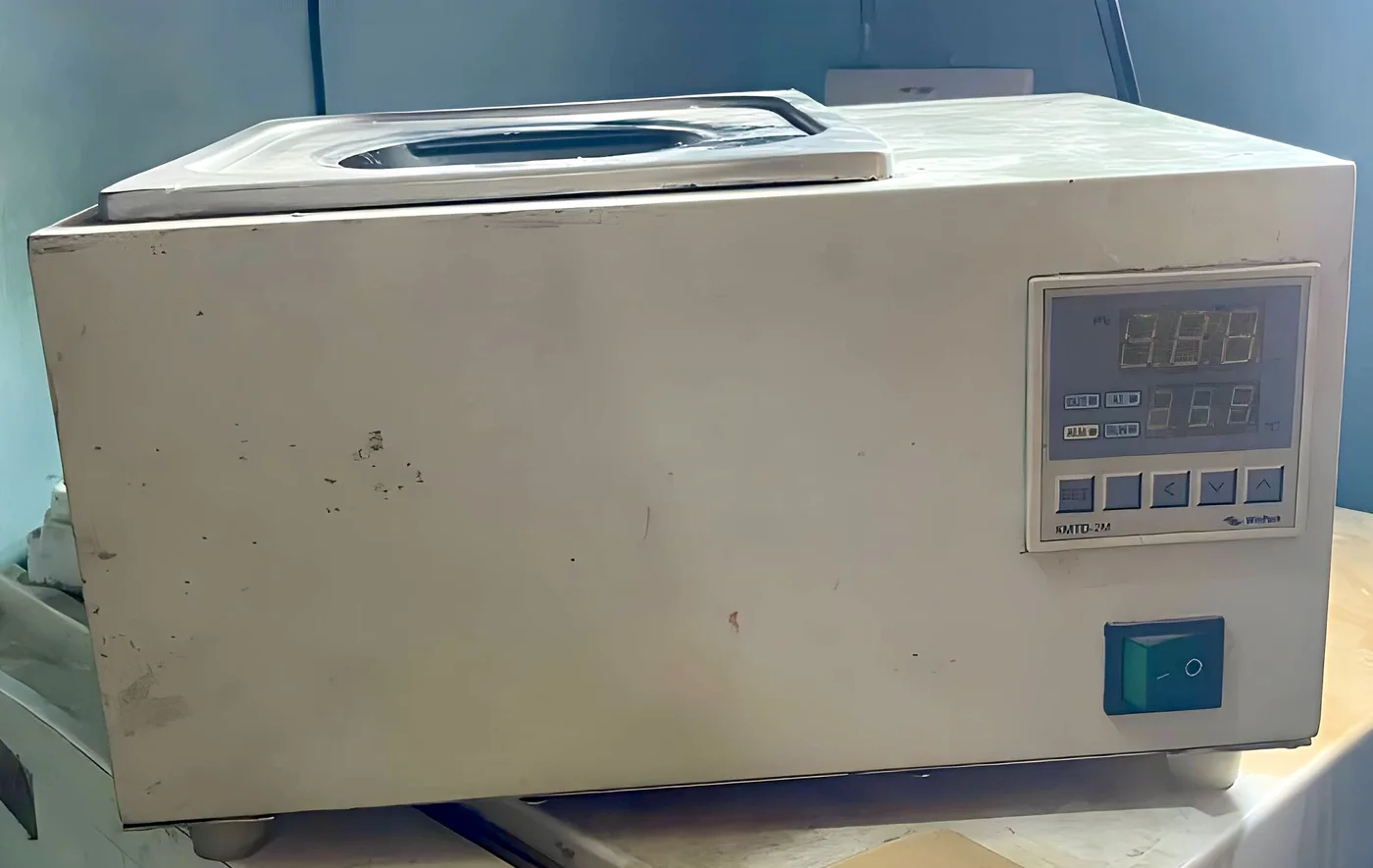 Representative digital laboratory water bath equipment